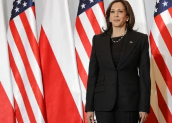 Kamala Harris: reaffirm US commitment to Poland