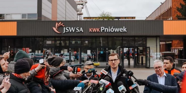 The government did not accept the amendments to the Polish Order. “Technical reasons”.